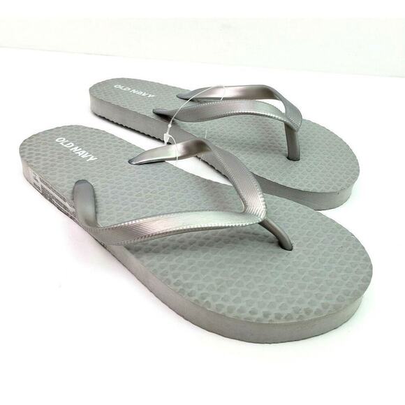 Old Navy Youth Girls Size 5Y-6Y Silver Slip On Casual Flip Flop Sandals - Picture 1 of 8